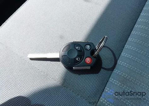 2019 Ford Transit-250 из США, поврежденный, VIN 1FTYR1YM1KKA15846